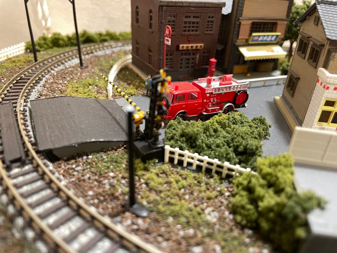 昭和の温泉街　田舎の地方都市　Nゲージ　レイアウト　小径　鉄コレ hq720.jpg?sqp=-