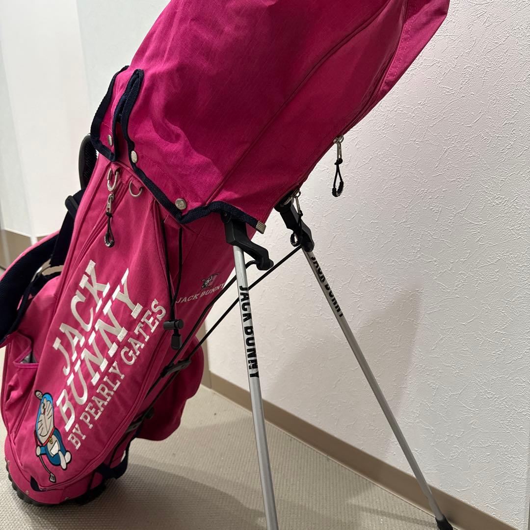 JACK BUNNY ドラえもんコラボ限定キャディバッグ Jack Bunny!!（ジャックバニー） ドラえもん キャディバッグ : GDO