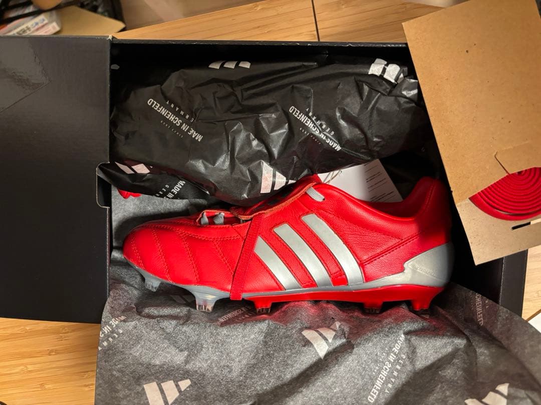 新品未使用) プレデターマニア復刻版 レッド 26.0cm