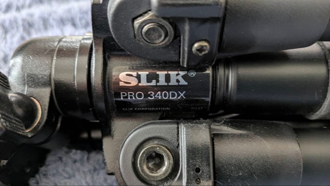 Nikon D3500デジタル一眼レフカメラ wズーム バッグ 三脚セット