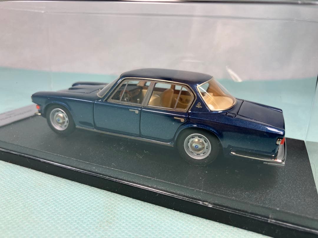 ＢＢＲ　マセラティ　クアトロポルテ　１９６５年　ダークブルー