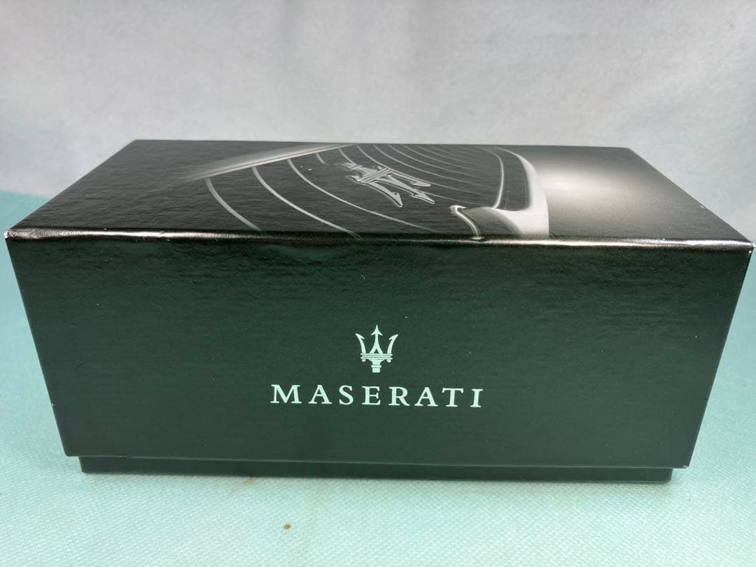 ＢＢＲ　マセラティ　クアトロポルテ　１９６５年　ダークブルー