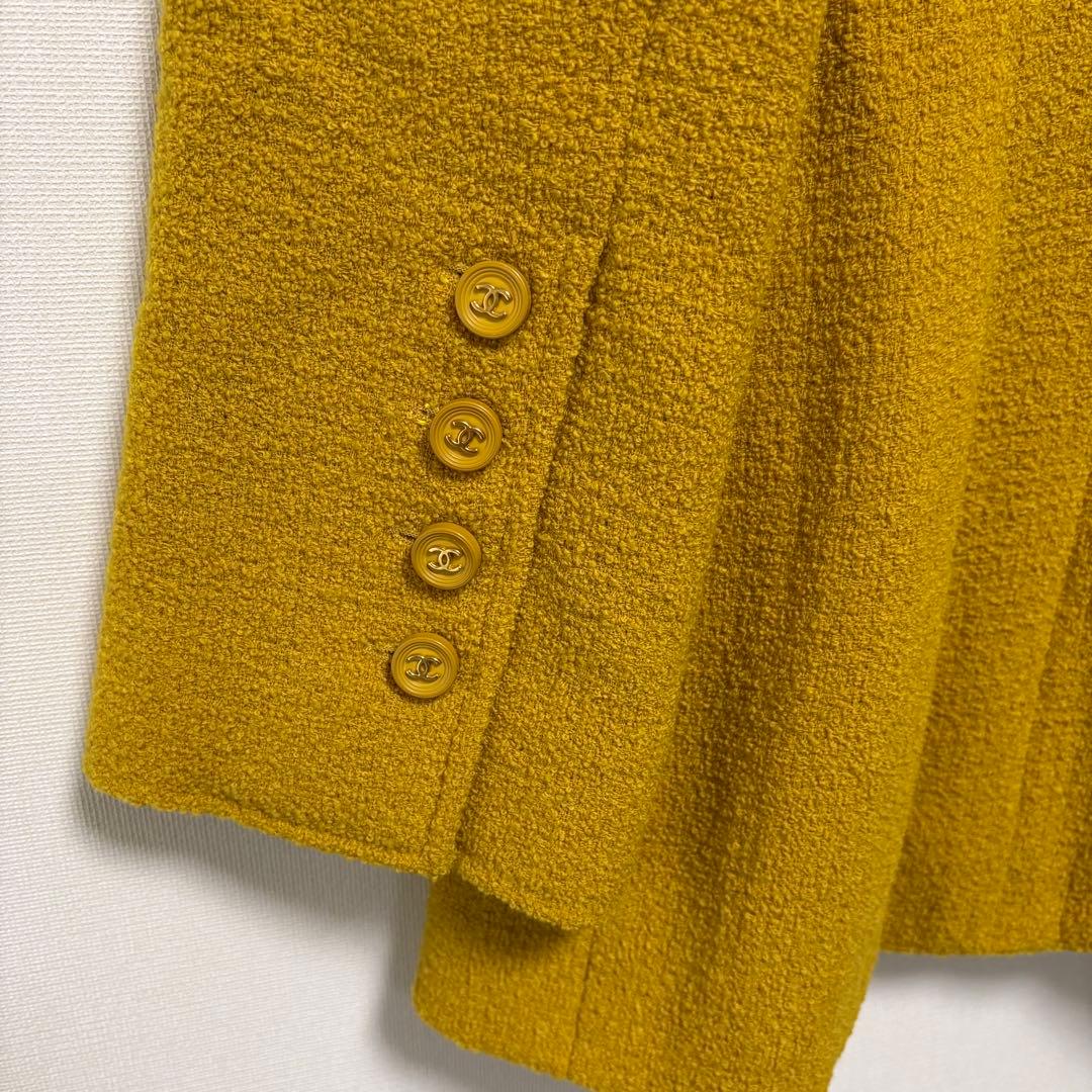 CHANEL ココマーク ツイードワンピースコート からし色 - メルカリ