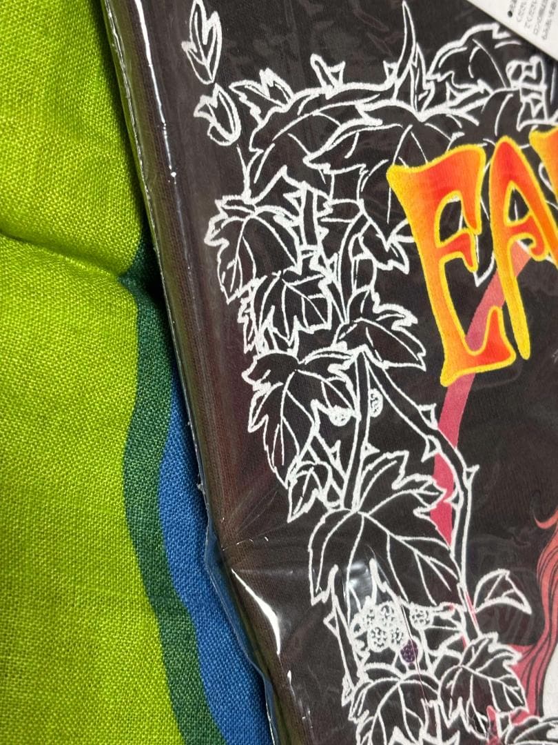 EARWIG Tシャツ Sサイズ アーヤと魔女 未使用 未開封 訳あり 2種類