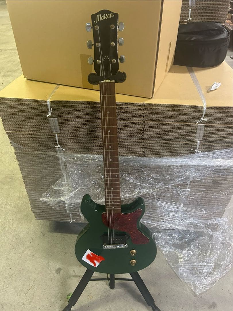 Maison グリーンエレキギター Maison グリーンエレキギター MAISON メイソン エレキギター グリーン