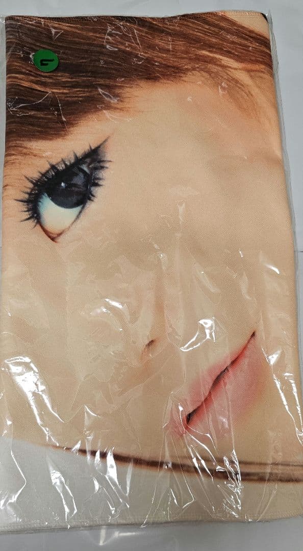 公式　あっとほぉーむカフェ hitomi メイド  マイクロファイバータオル ☆hitomi アニバーサリーイベント 開催のお知らせ☆ | 秋葉原・大阪