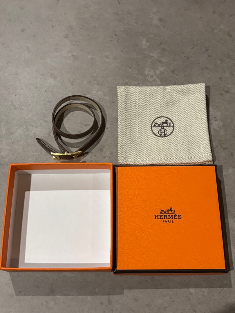 値下げエルメスレザーブレスレット 《ビーアピ》 エトゥープ・ナタゴールド金具T2