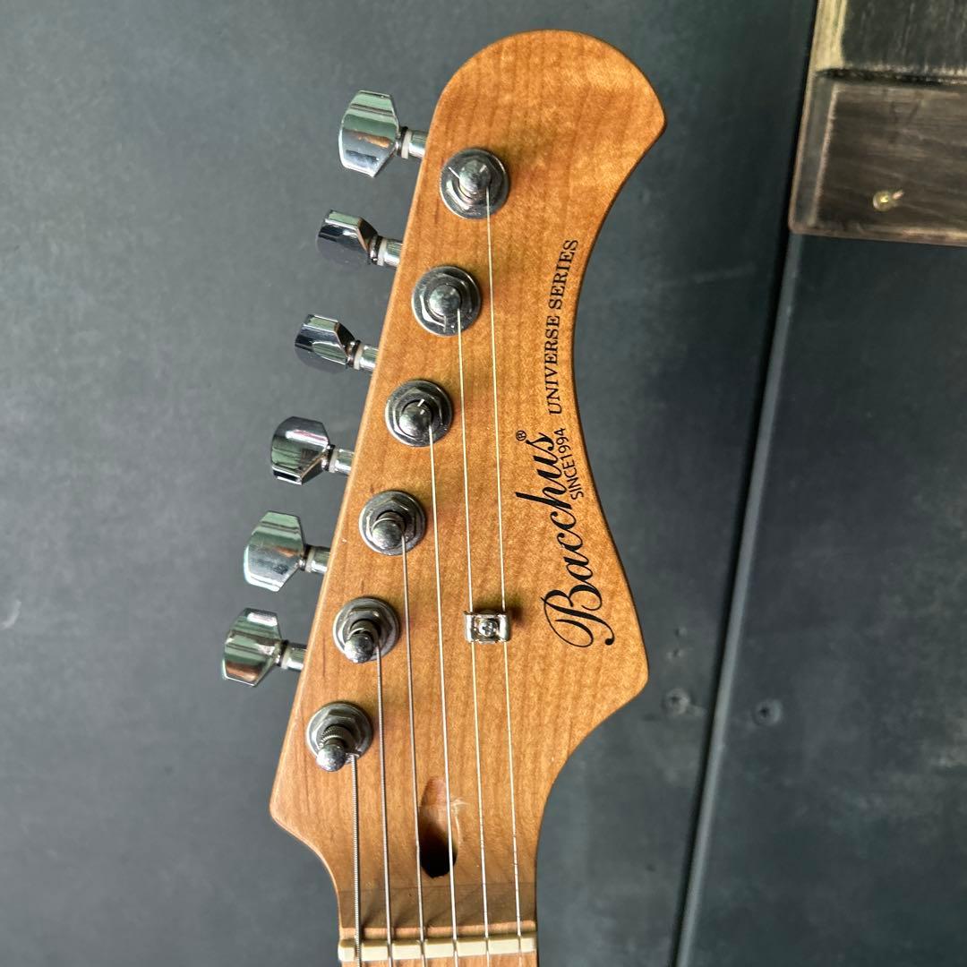 Bacchus アイボリー エレキギター ハムバッカー