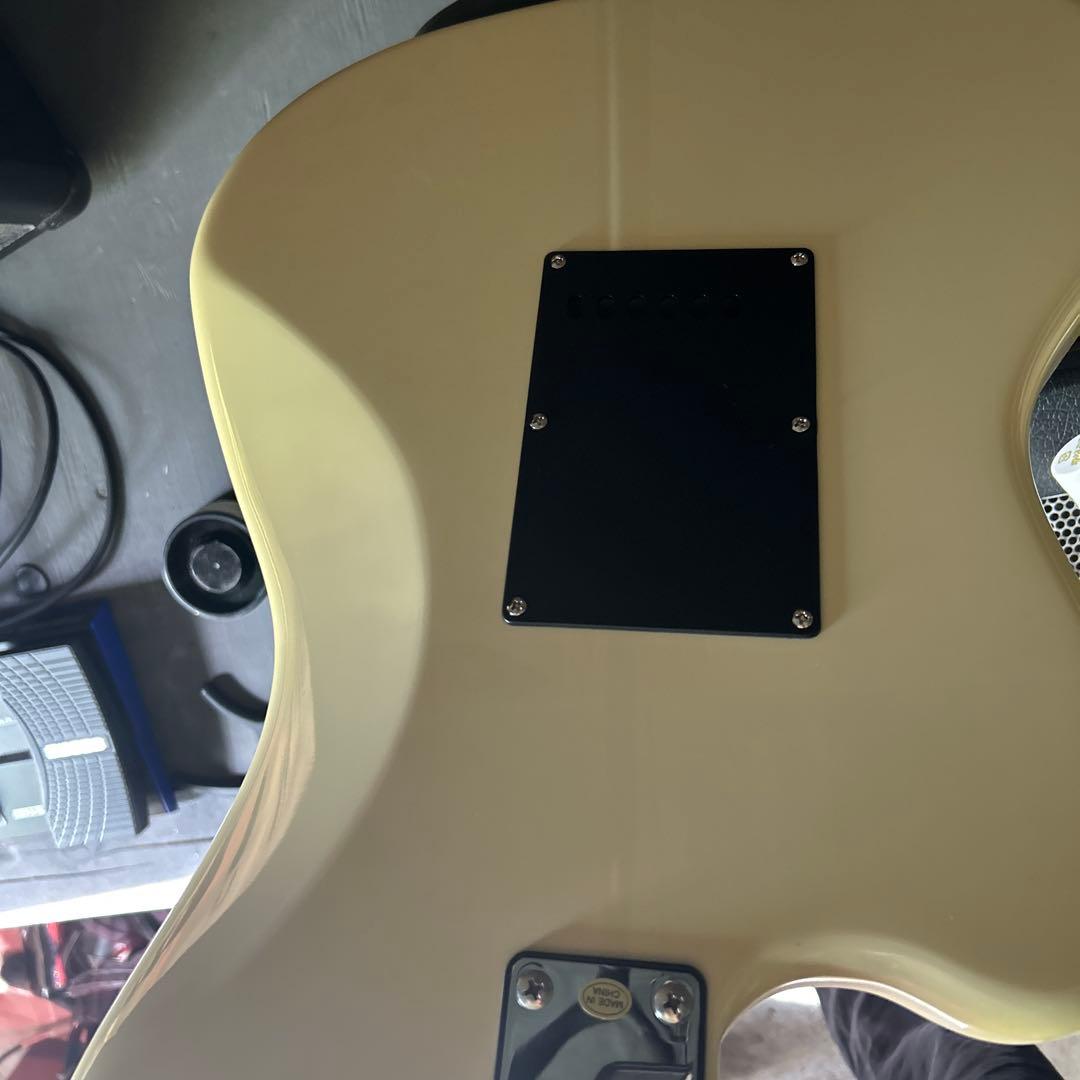 Bacchus アイボリー エレキギター ハムバッカー