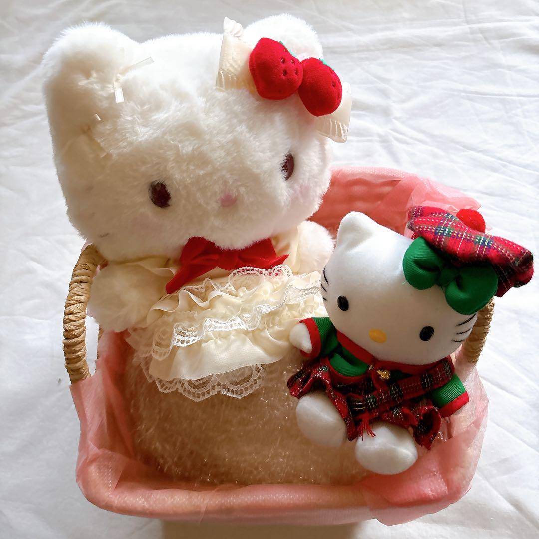 キティちゃん　ぬいぐるみ　ティアラキティ/ショートケーキ/世界のハローキティ