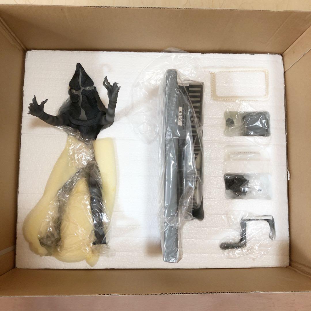 ⭐️レア・美品⭐️コレクション　ウルトラシリーズ4 怪獣　ケムール　フィギュア