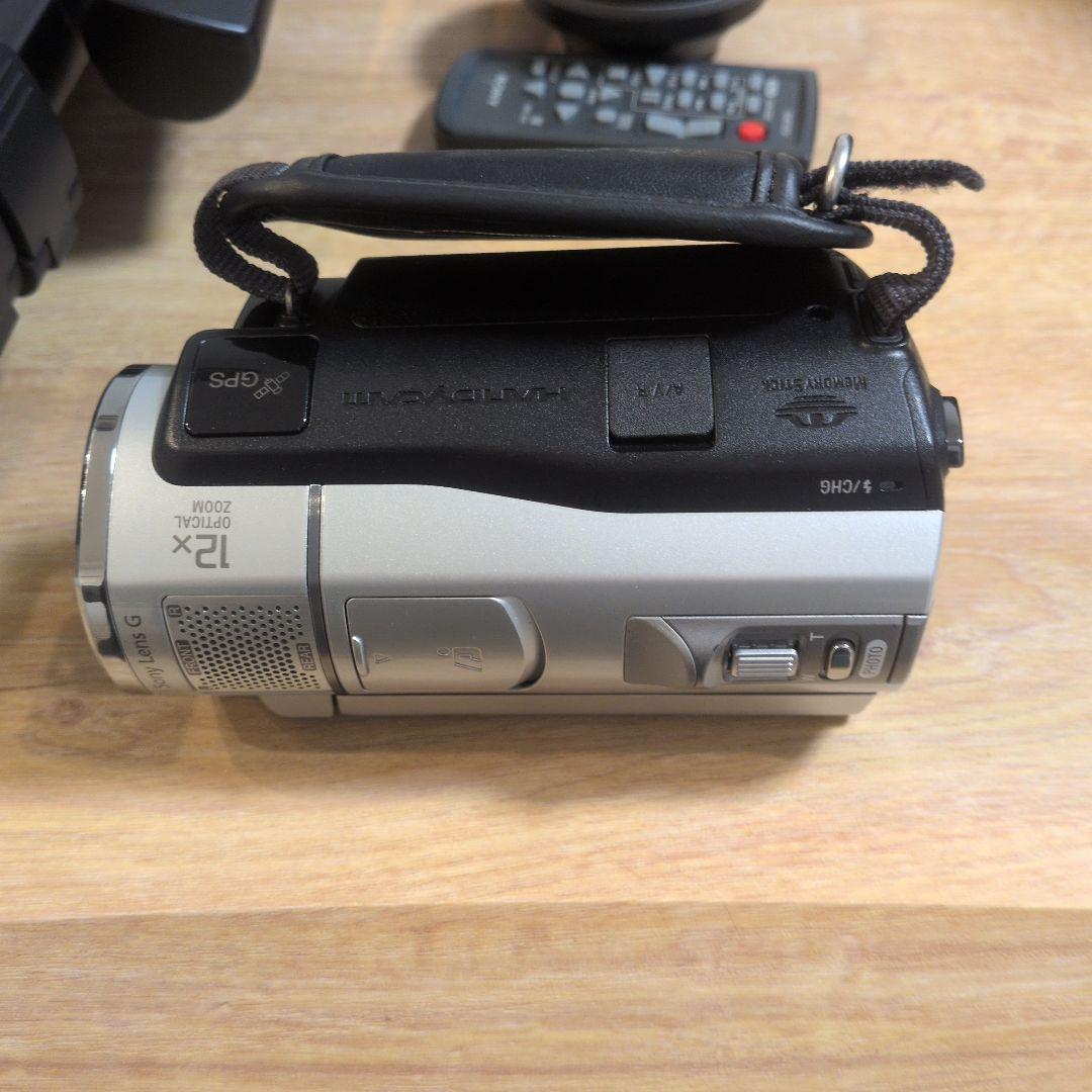 Sony Handycam HDR-CX500 本体 ワイドレンズ 三脚 HDR-CX500 三脚 本体