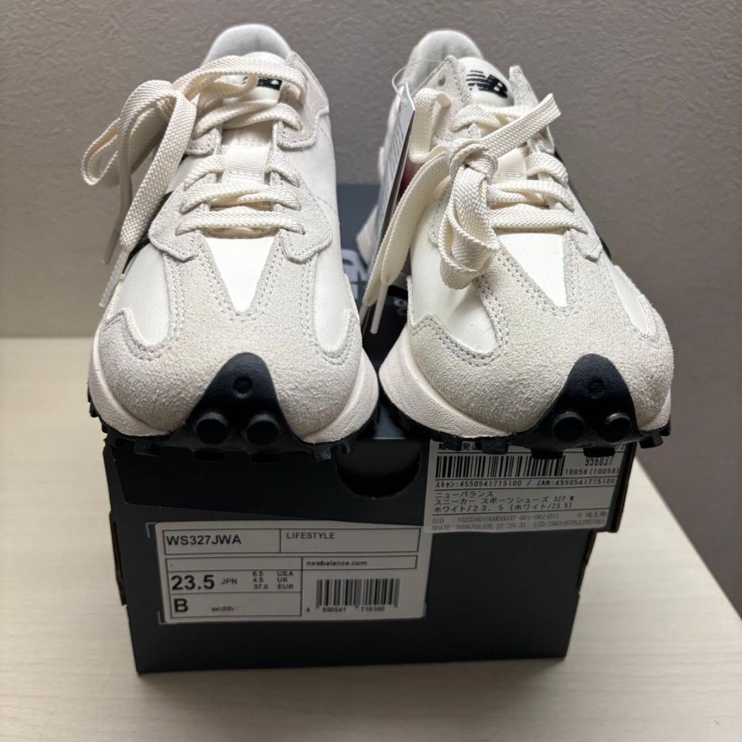 【新品】ニューバランス　WS327JWAB 23.5cm