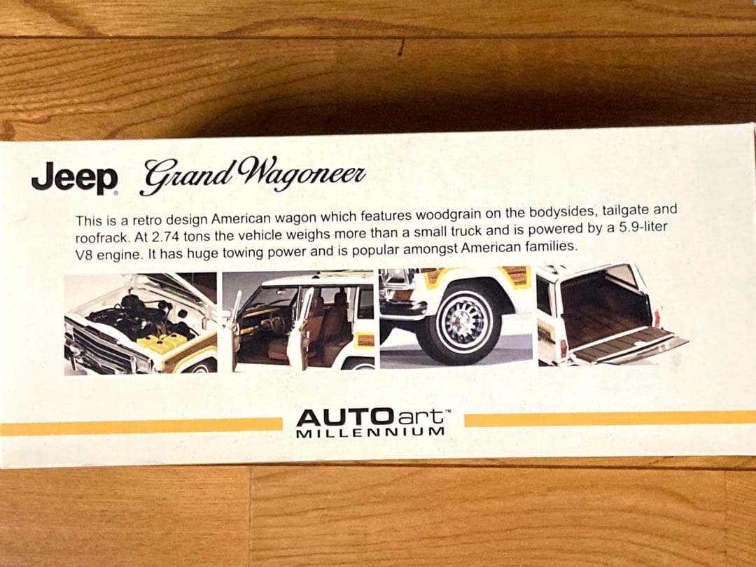 Jeep Grand Wagoneer ミニカー ホワイト/ウッド調　1989