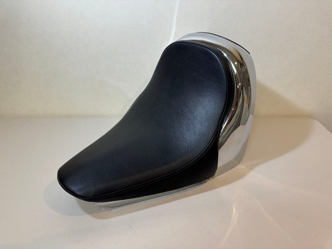 ハーレー 純正OPシートファットボーイ FLSTF 00-05 TC88 FXS ハーレー FLSTFファットボーイ 1450 純正シート TC88 ノーマルシート