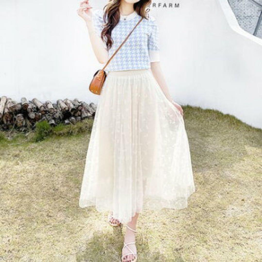 フレアチュールスカートアイボリー ロングスカート - メルカリ