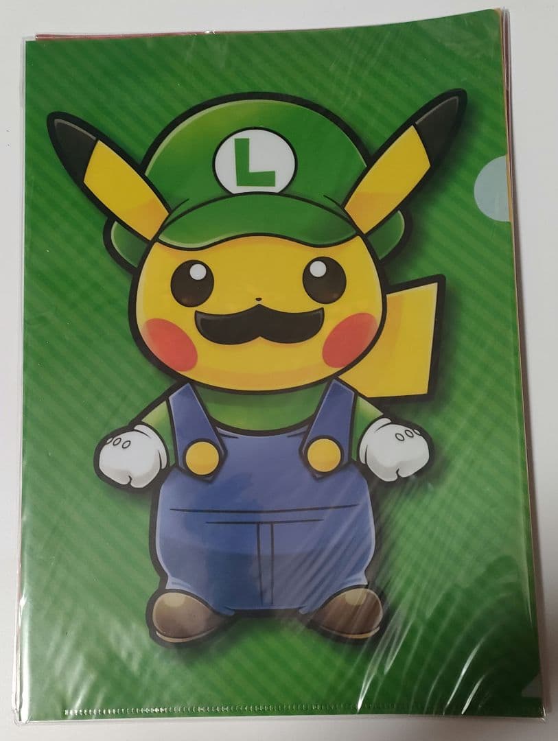 マリオピカチュウ　クリアファイル3枚セット　未開封