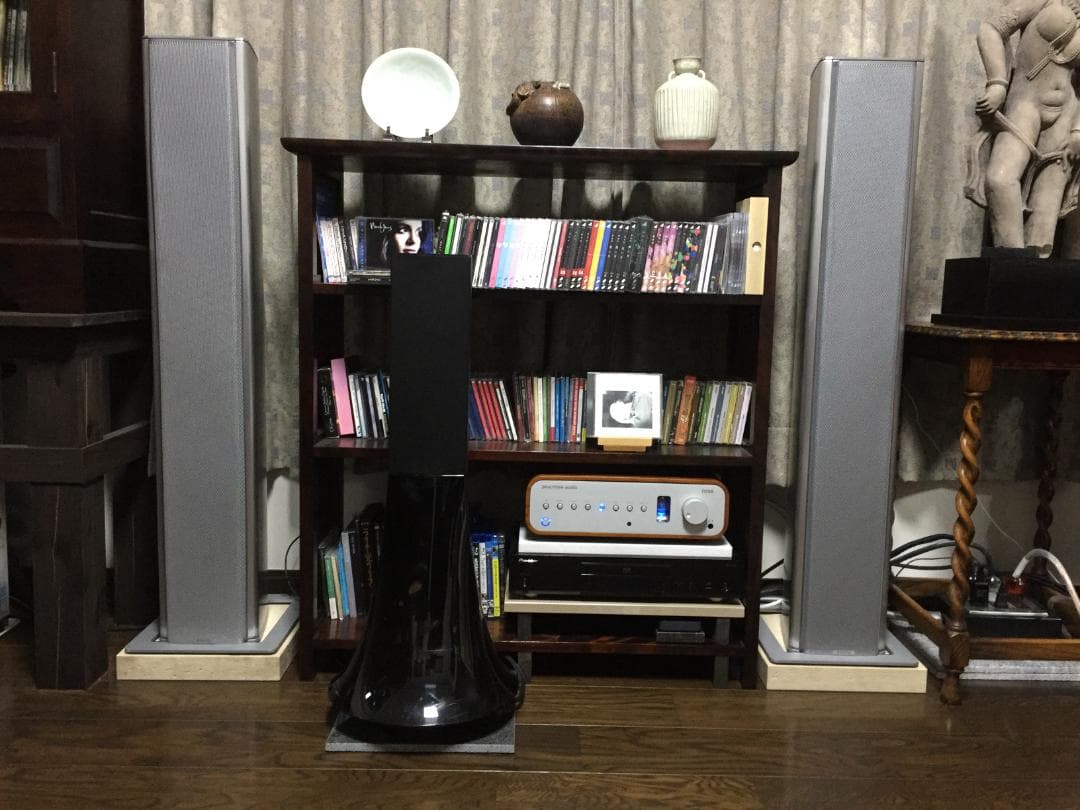 イタリア製大理石 ベージュオーディオボード○300×300×30○5面磨き○