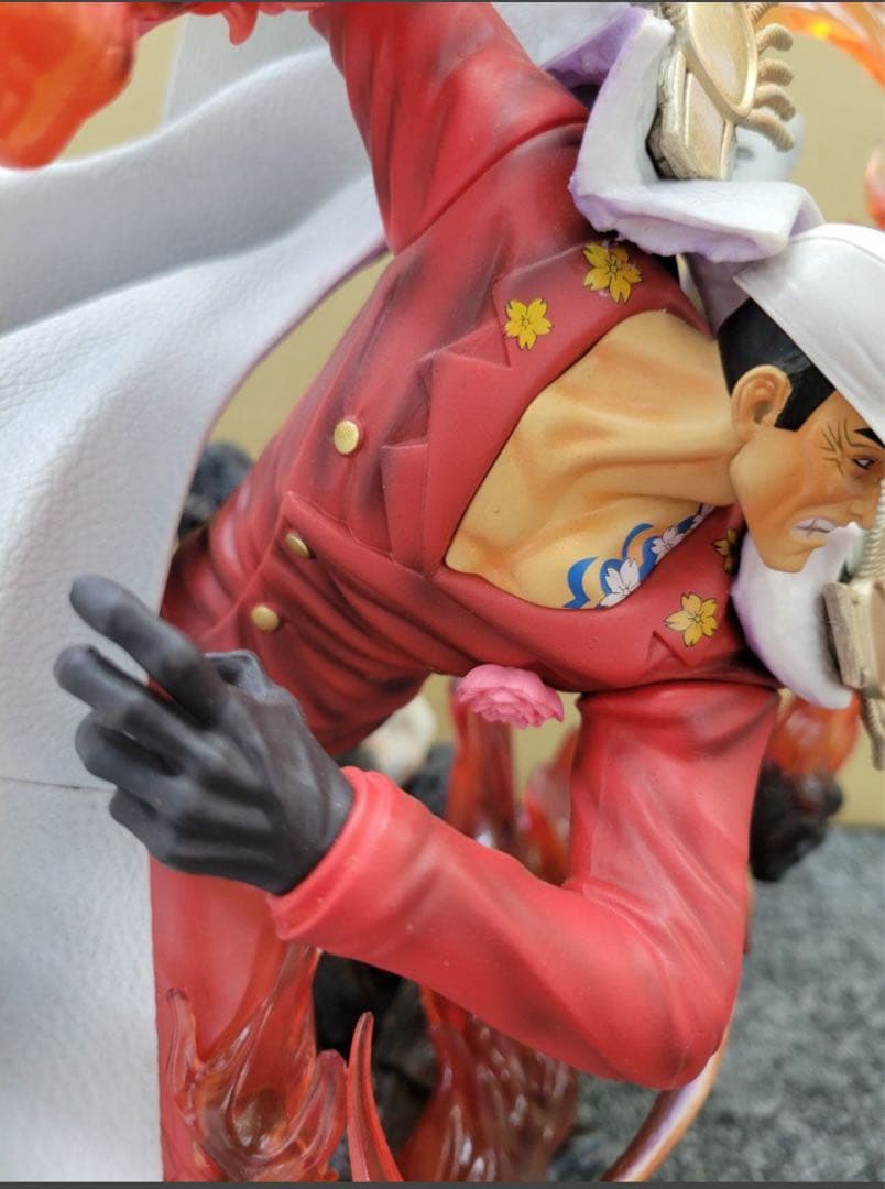 (ジャンク)ワンピース 赤犬 フィギュア アカイヌ 高さ約40cm