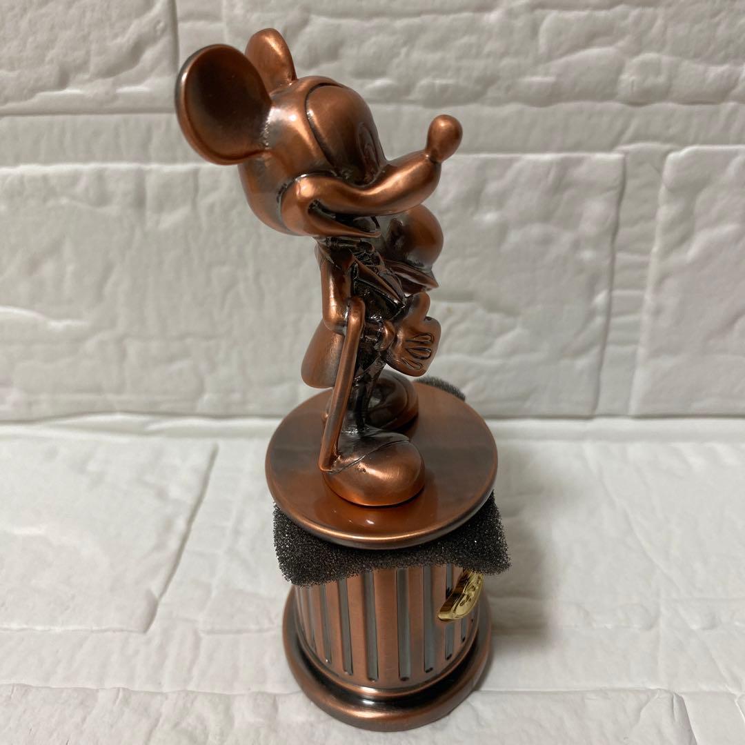 東京ディズニーランドホテル限定　ミッキーマウスブロンズ像