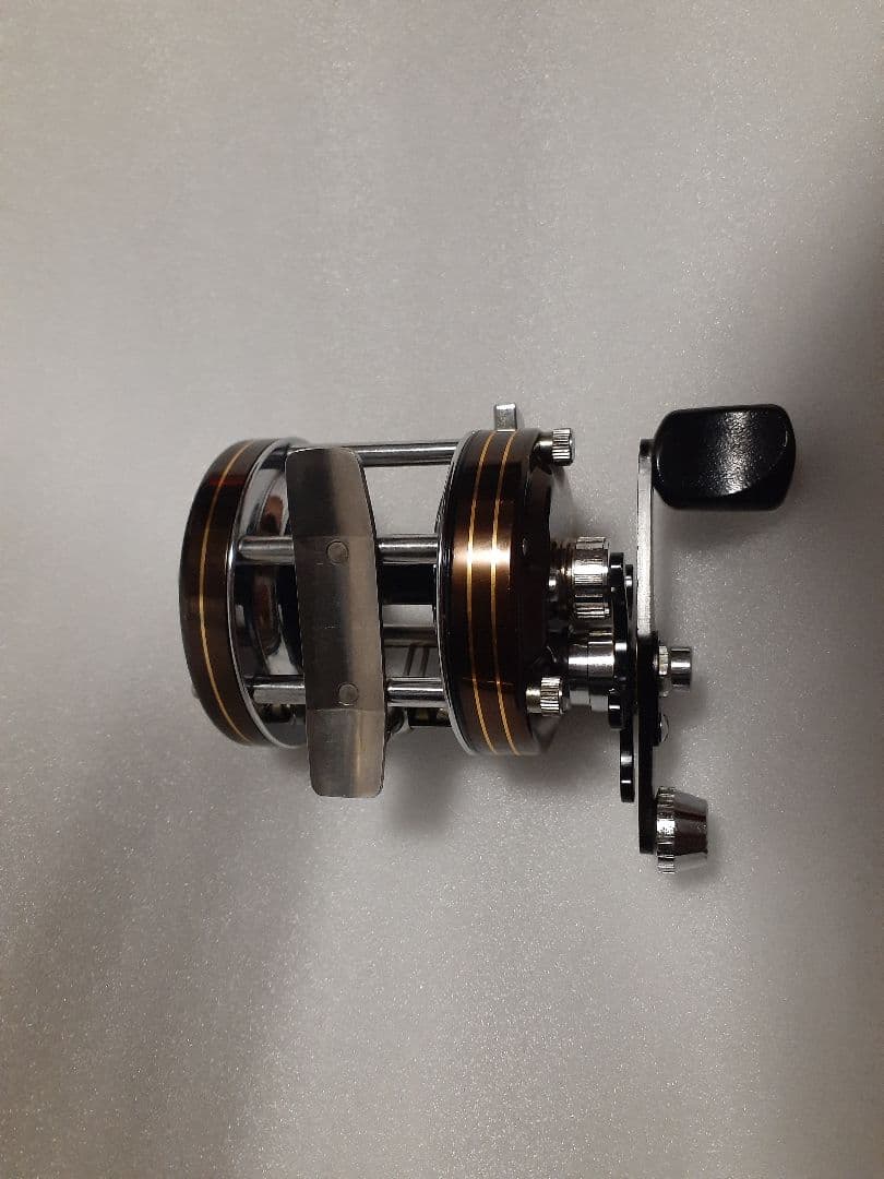 ダイワ MILLIONAIRE ミリオネア 5H ベイトリール (箱付) - メルカリ