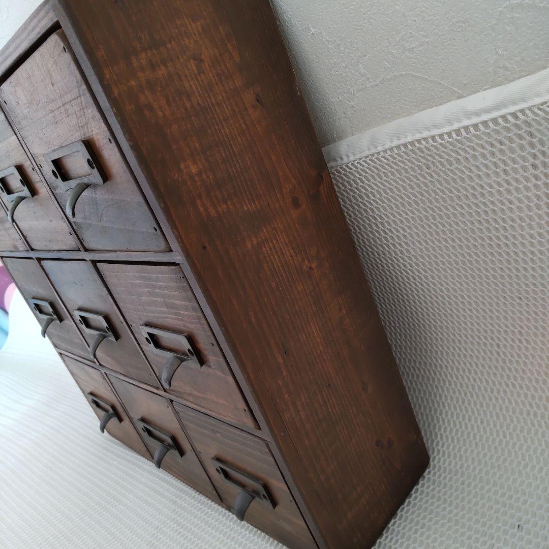 古木を使用した9ボックスのヴィンテージ小物入れ！