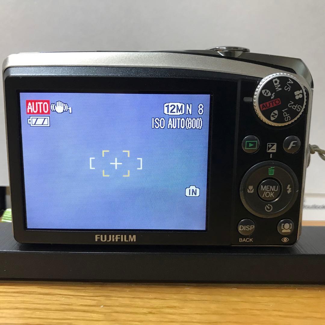 Fujifilm FinePix 12.0メガピクセル コンパクトデジタルカメラ - メルカリ