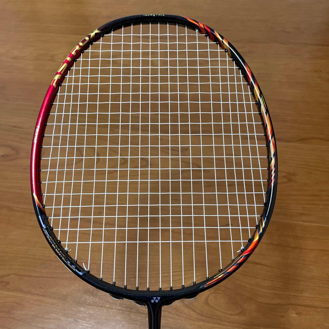 アストロクス99プロ 美品 チェリーサンバースト 4UG6 - メルカリ