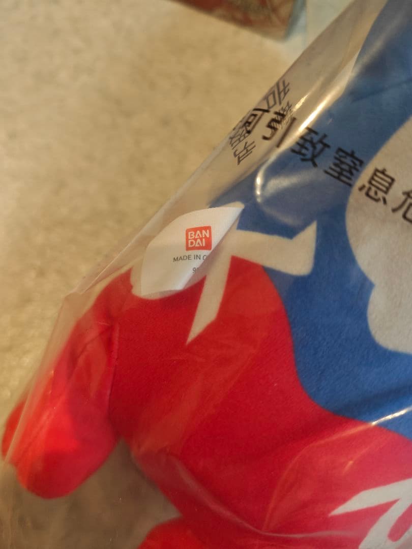 バンダイウルトラマンオメガ ゼロ メビウス猫猫マスコット限定ふわふわ ぬいぐるみ