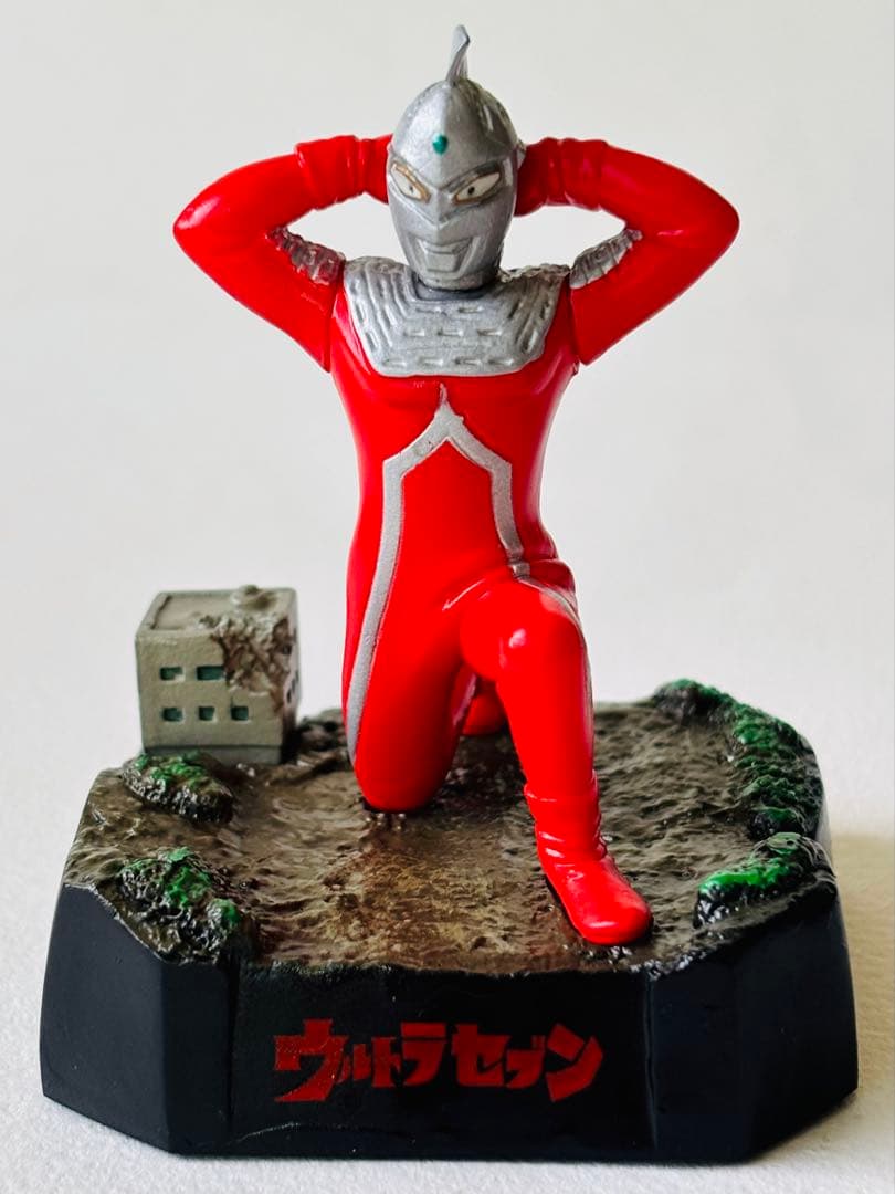 じゅんパパ殿専用　ウルトラ怪獣名鑑　ウルトラセブン編1 シークレット含む全11種