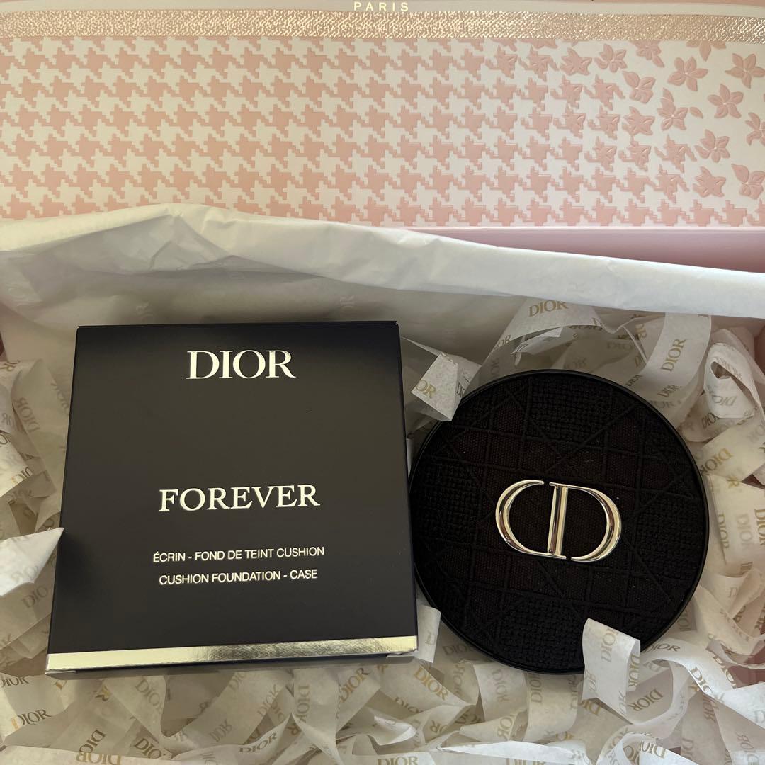 PRADA ブルー 限定パッケージ クッションファンデーション LC5 新品