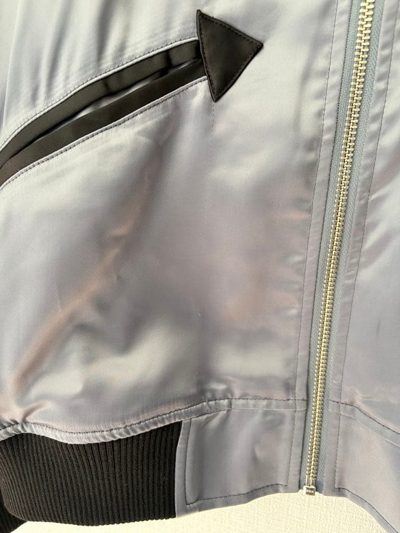 週末セール】ナスカジャン2025（セビーチェ・グレー） - メルカリ