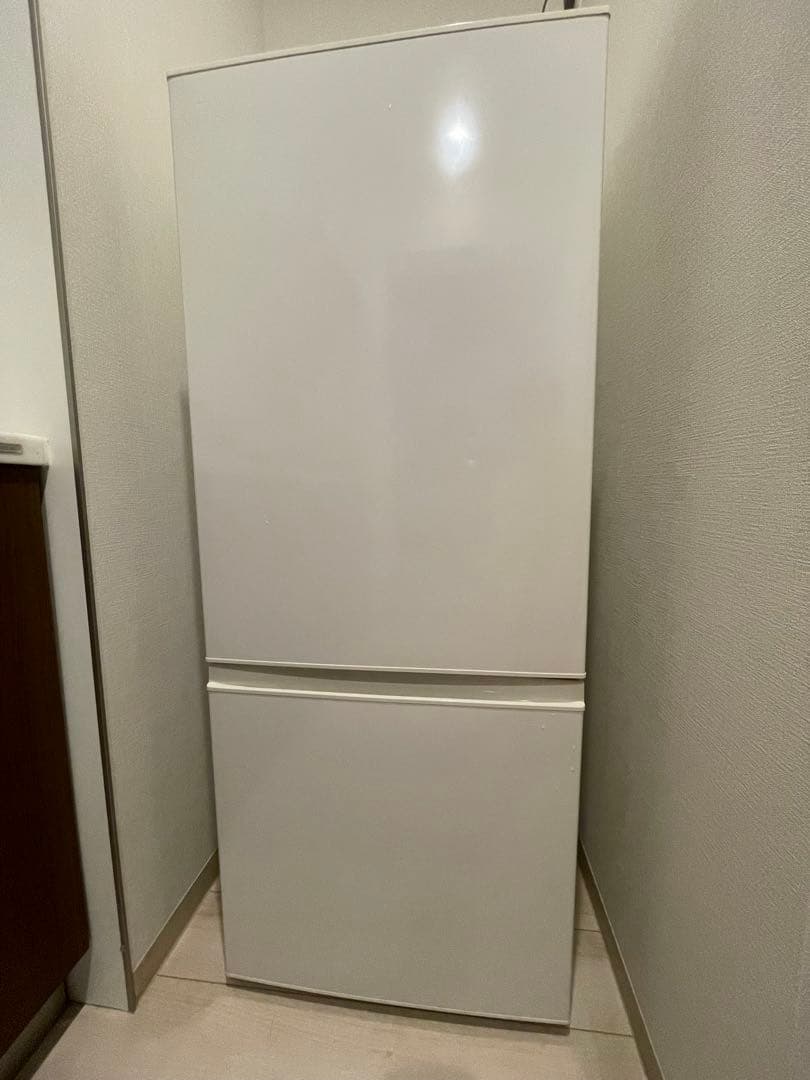 【期間限定30%オフ】AQUA 冷蔵庫2016年製 2ドア 184L 右開き 20161122154909_918_.jpg