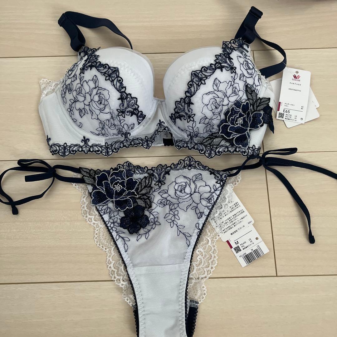 新品未使用】パルファージュ 35シリーズ ブラ&ショーツ セットアップ