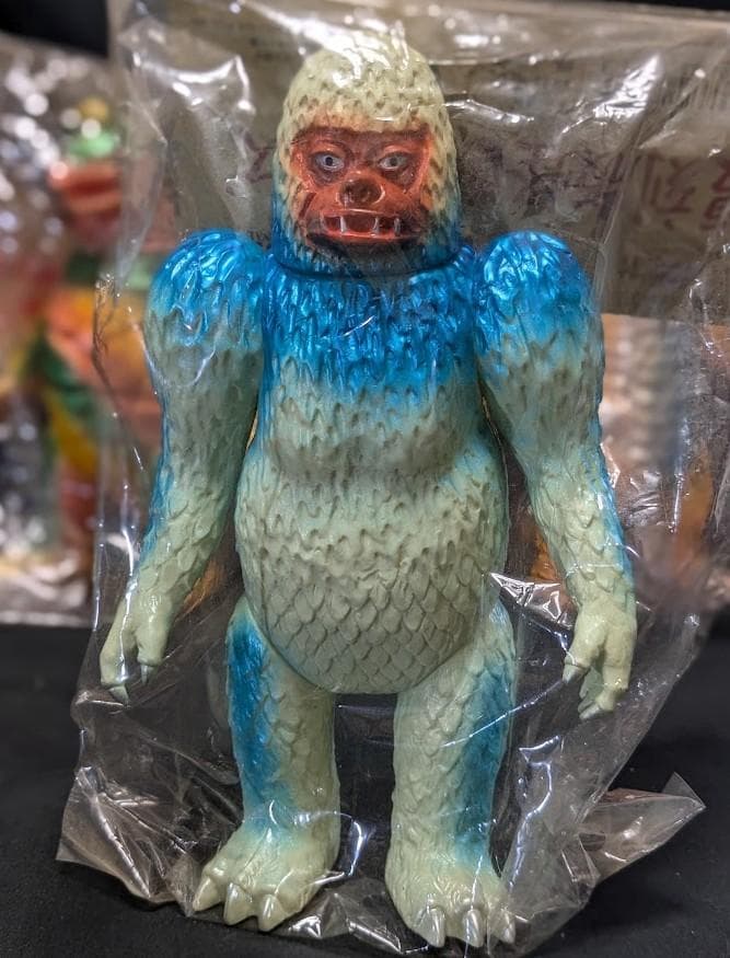 ギガス＆ドラコ＆レッドキング（ブルマァク復刻）ソフビフィギュア未開封３体セット