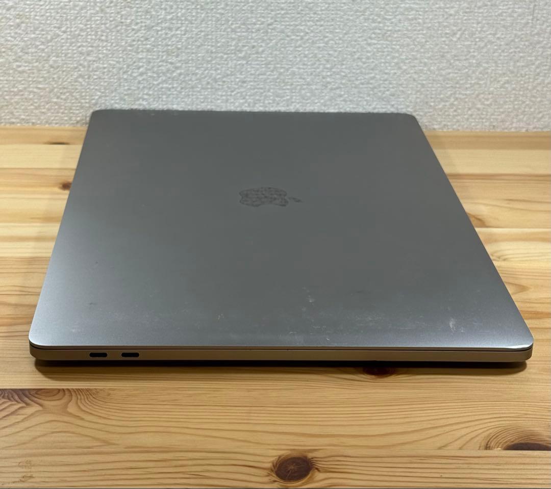 MacBook本体 MacBook Pro 15 Touch Bar 2017 i7/16/500