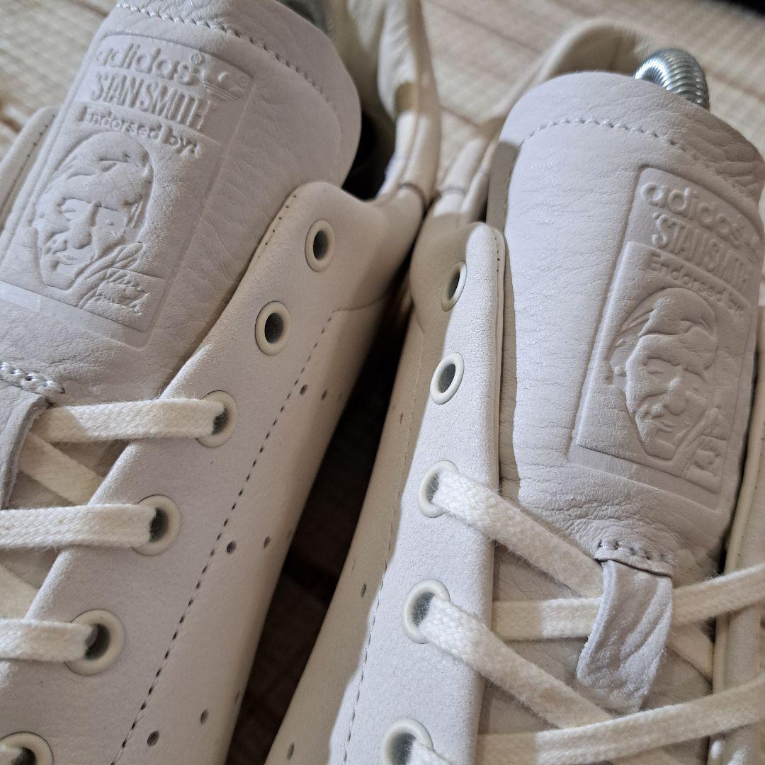 新品未使用 スタンスミス上位モデル LUX 本革 クリーム色 27.5cm