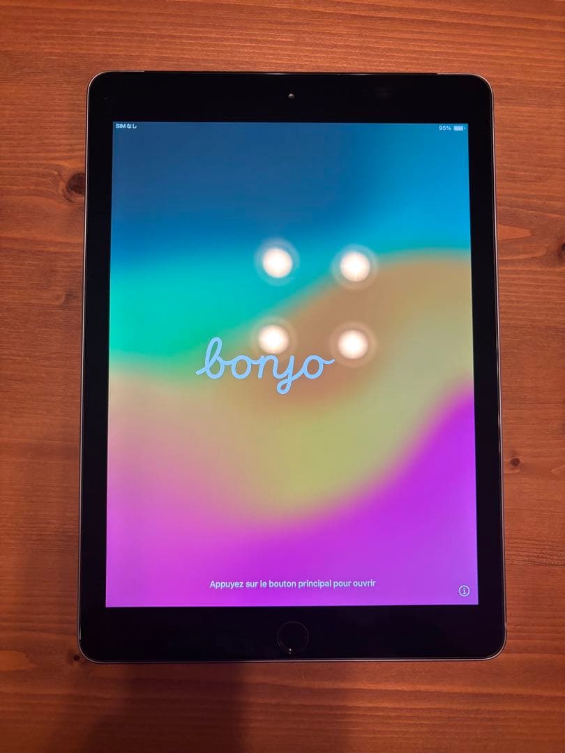 iPad (6th)128GB Cellular(docomo) 第6世代 Apple iPad 9.7インチ 第6世代 Wi-Fi+Cellularモデル 128GB 2018年春