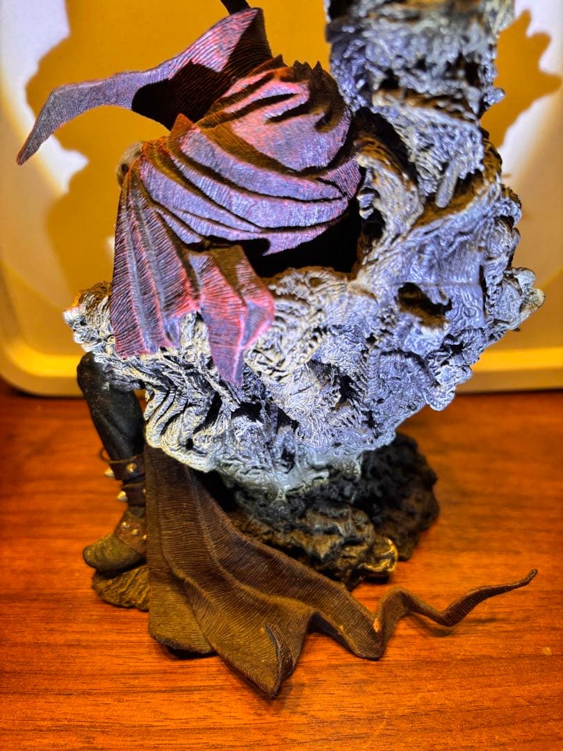 マクファーレントイズ スポーン 玉座フィギュア 2002年製