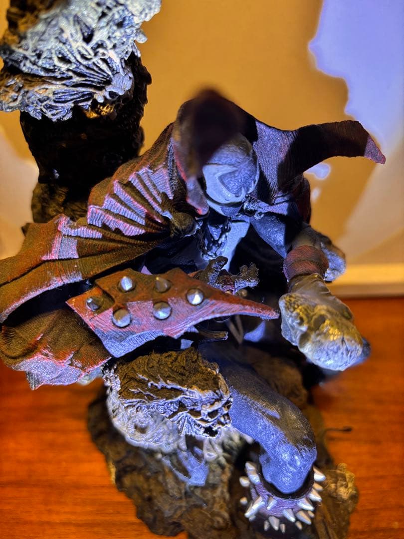 マクファーレントイズ スポーン 玉座フィギュア 2002年製