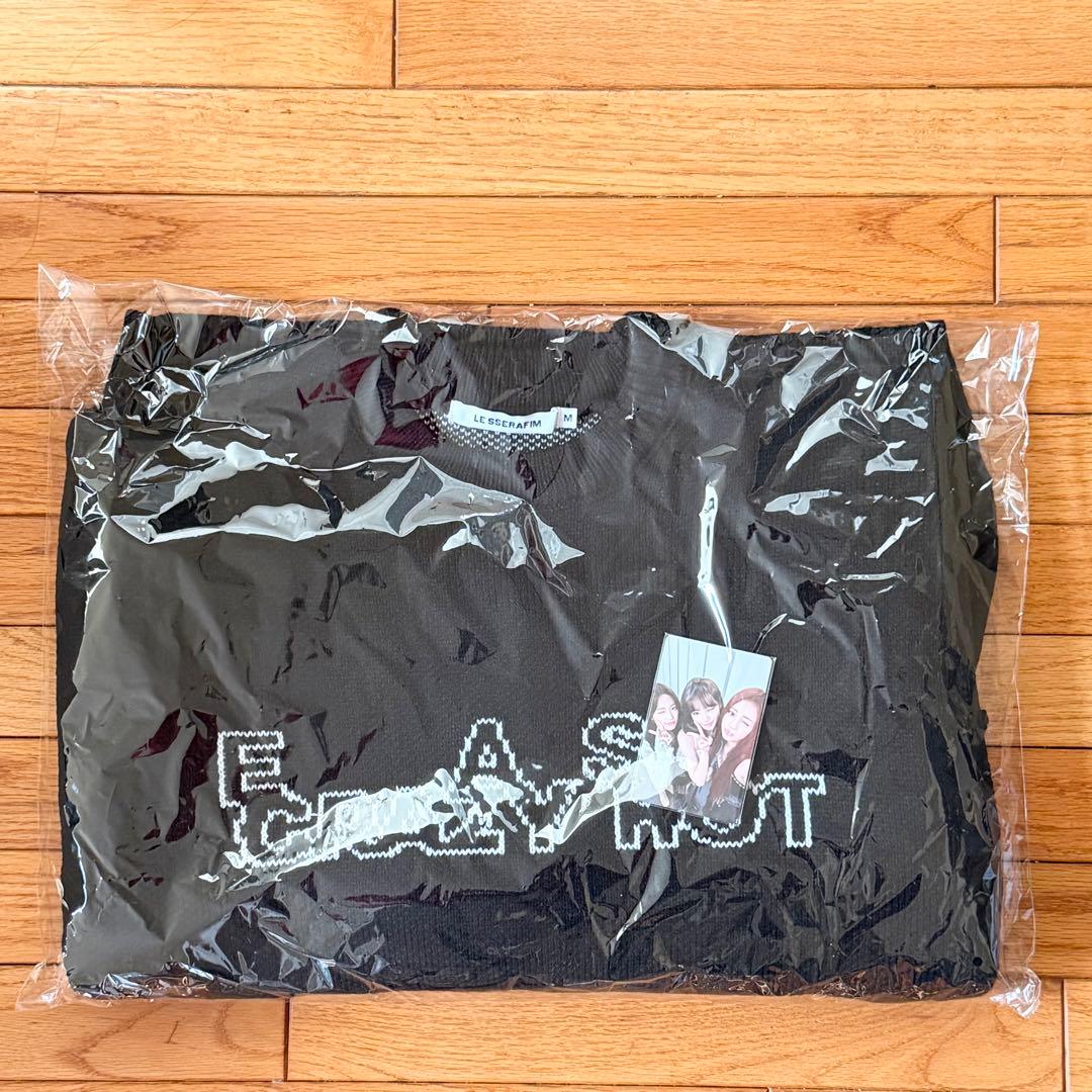 LE SSERAFIM ニット Mサイズ トレカ付き 東京ドーム ルセラ - メルカリ
