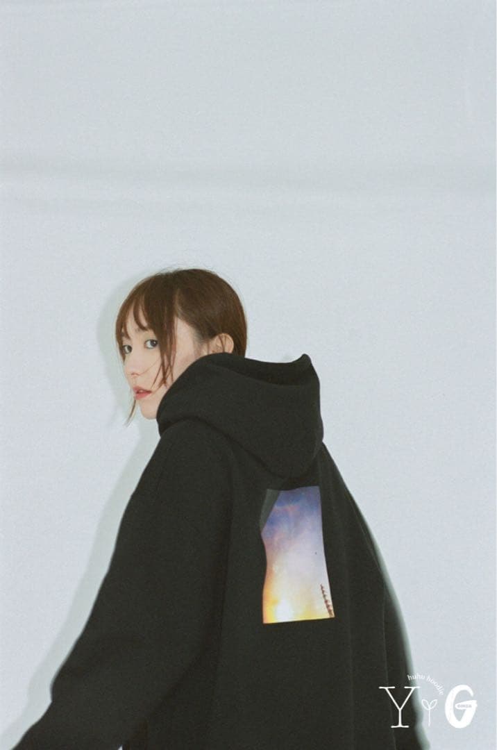 新垣結衣 フーディ パーカー Yui Aragaki × Ginza huhu