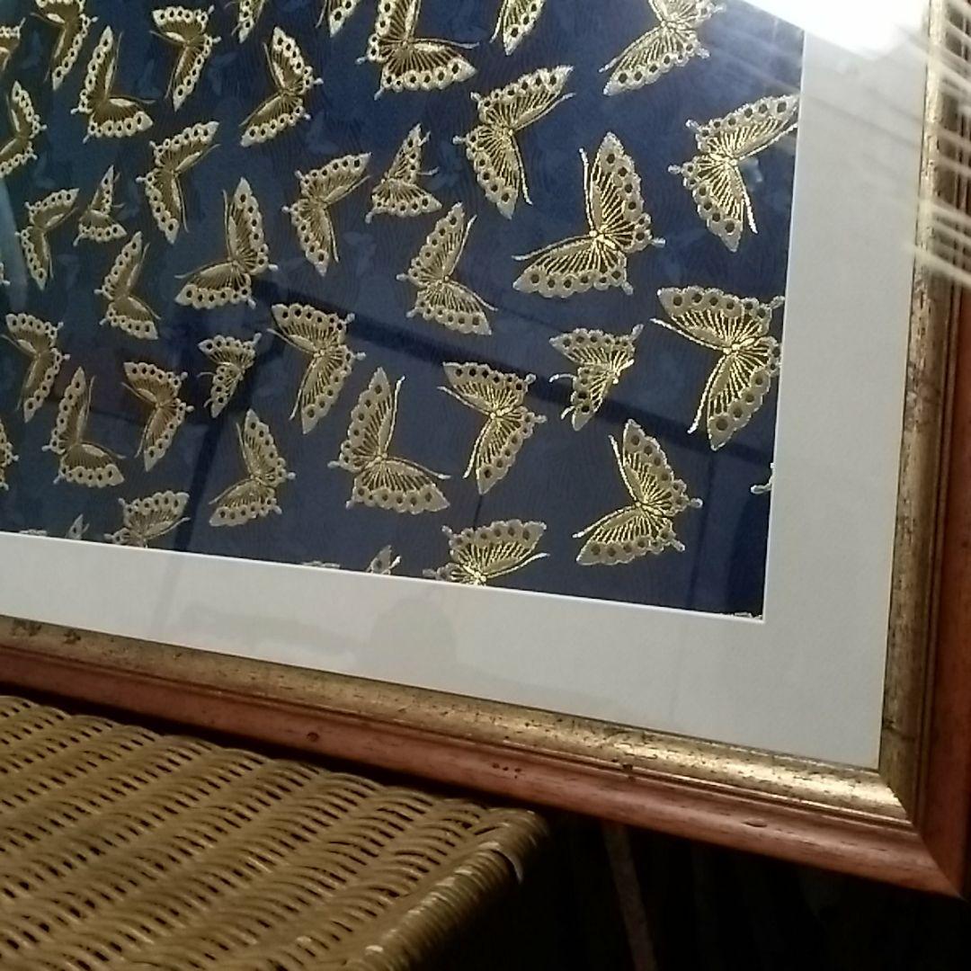 古木額縁に入ってる帯額装