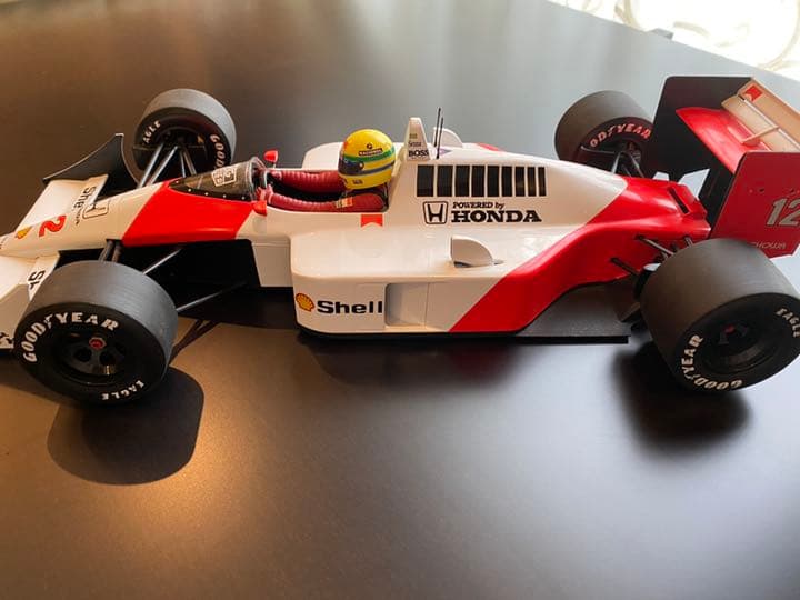 値下げしました！ マクラーレンホンダアイルトン・セナ　MP 4/4 1988