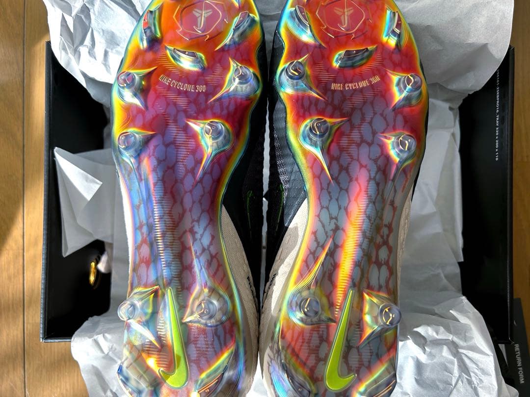 【限定品】ファントム 6 LOW エリート FG SE 27.5cm 送料無料