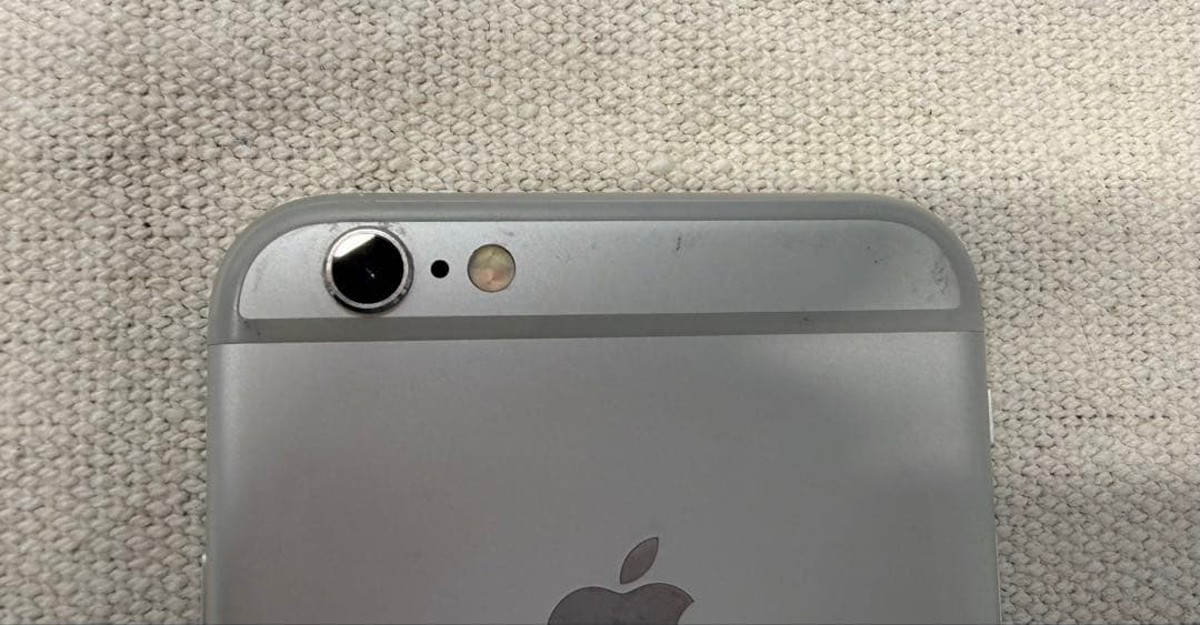 Apple iPhone 6s シルバー 本体 64GB バッテリー100% - メルカリ