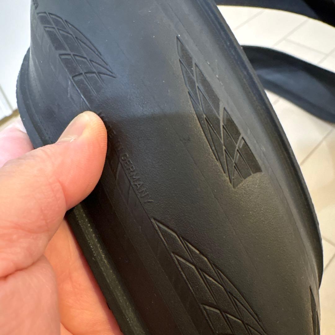 コンチネンタルgp5000 astr 700 32c 2本セット 少し傷あり - メルカリ