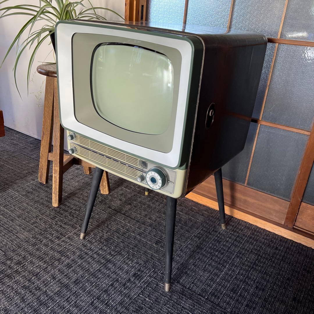 白黒テレビ 昭和レトロ アンティーク - メルカリ