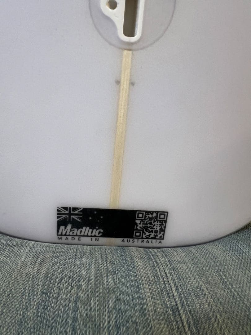 JSサーフボード　ゴールデンチャイルド　イージーライダー　5’11 28.1ℓ