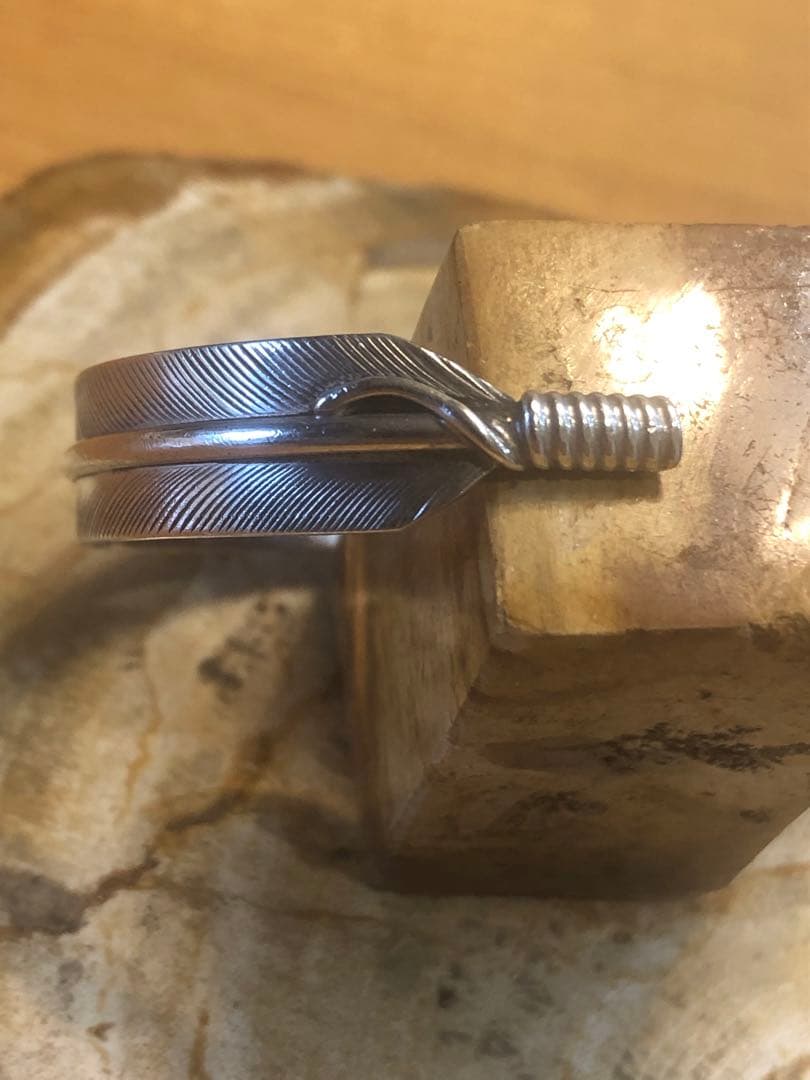 Lena Platero レナプラテロ フェザーバングル 綾鷹